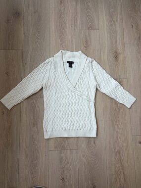 Arden B pure white cotton sweater size L